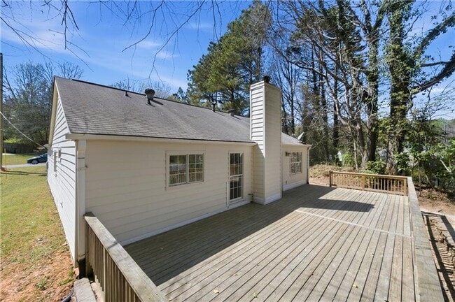 Building Photo - 201 Colony Springs Dr