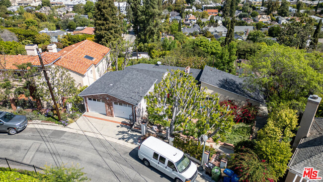 Building Photo - 14563 Round Valley Dr