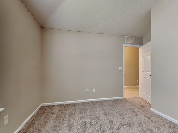 Building Photo - 83195 Purple Martin Dr
