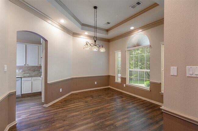 Building Photo - 203 Jewel Park Ln