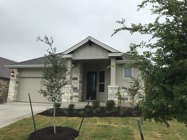 Primary Photo - BEAUTIFUL HOME IN TERAVISTA
