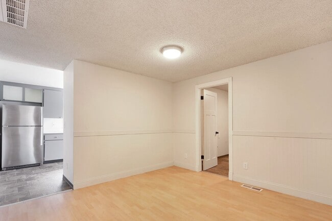 Building Photo - 24728 Marlene Way