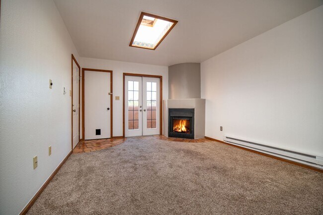Building Photo - 2600 W Zia Rd