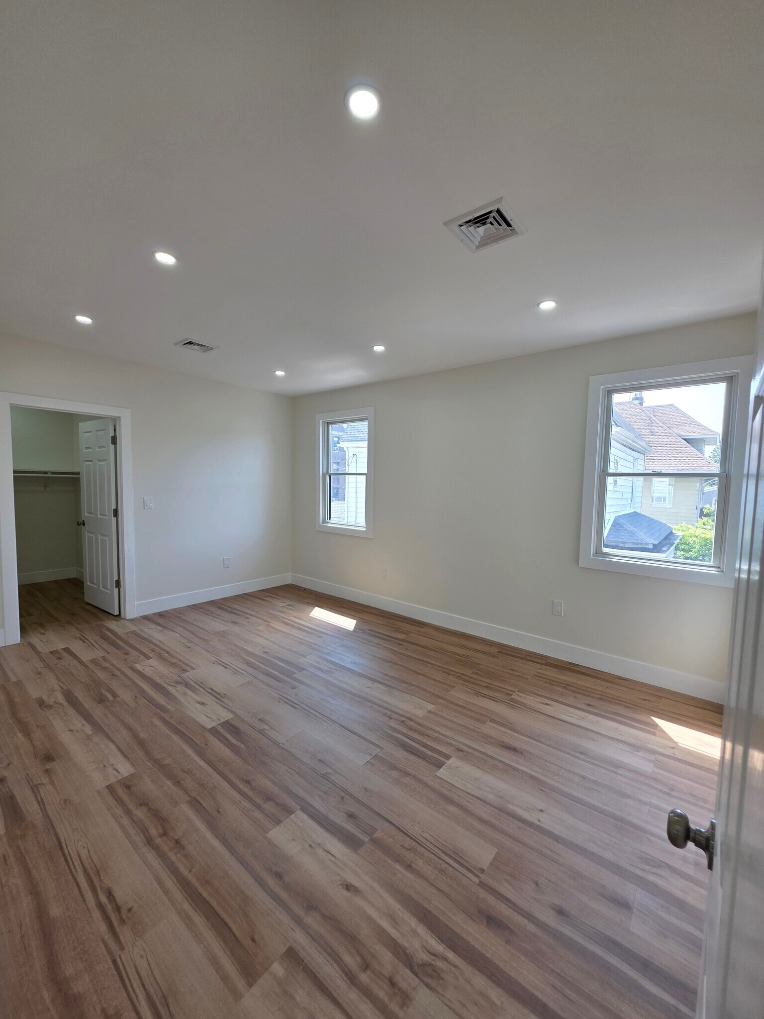 Master bedroom - 9421 85th Rd