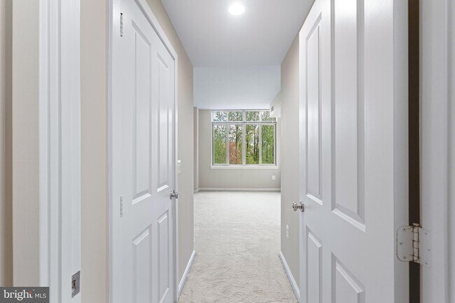 Building Photo - 4480 Market Commons Dr