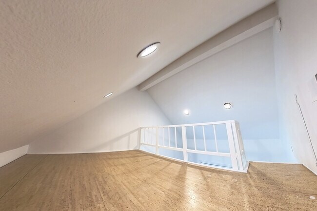 Building Photo - 28711 CA-1