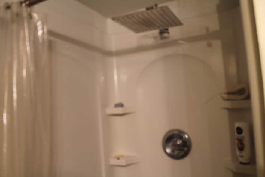 Building Photo - 2216 Georges Ln