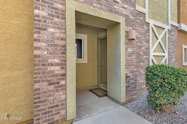 Building Photo - 18250 N Cave Creek Rd