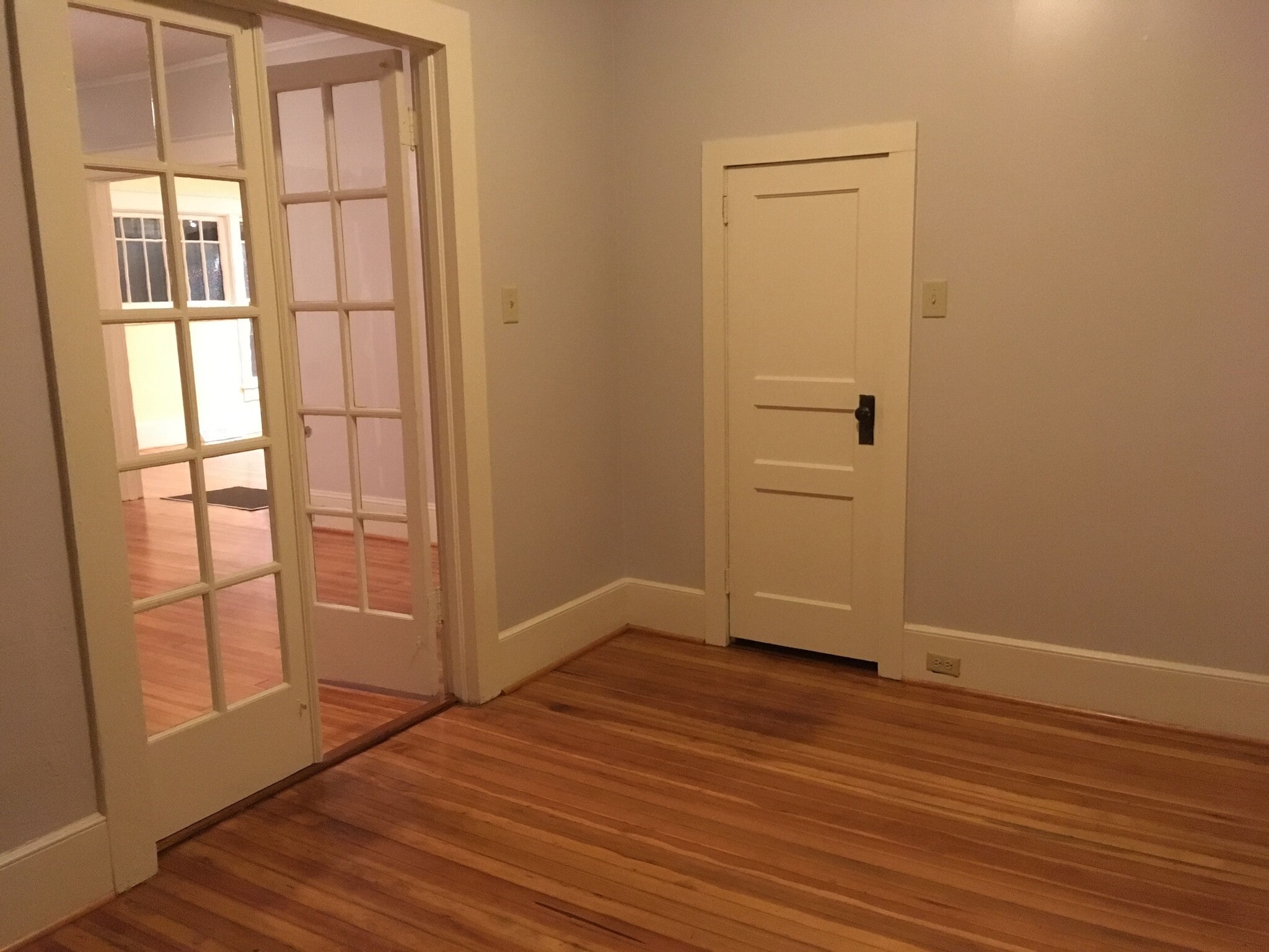 front bedroom/den - 1010 Glenwood ave