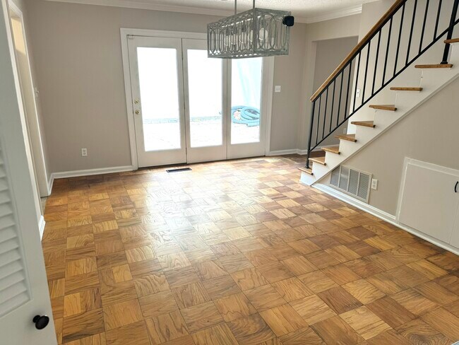 Dinning Room - Architect's Dream