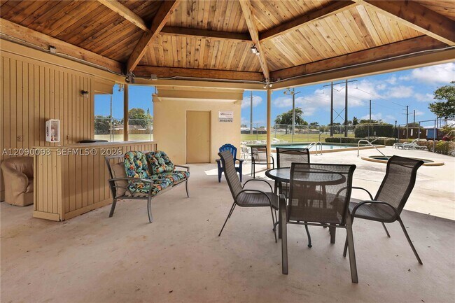 Building Photo - 1440 NW 97th Terrace
