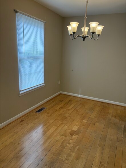 Building Photo - 7268 Wood Hollow Ter