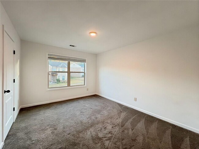 Building Photo - 2416 Peach Shoals Cir