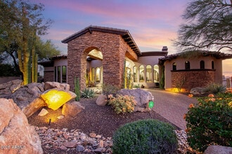 Building Photo - 11861 E Desert Trail Rd