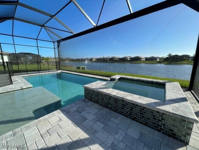 Building Photo - 3725 Sapphire Cv Cir