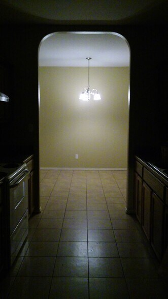 Primary Photo - 422 Stone Drive