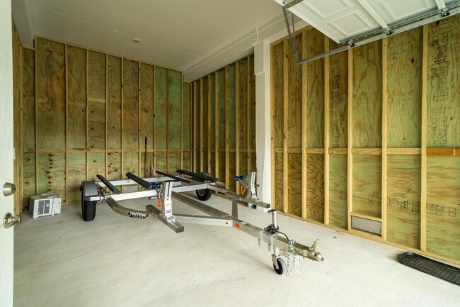 Building Photo - 215 West Dr