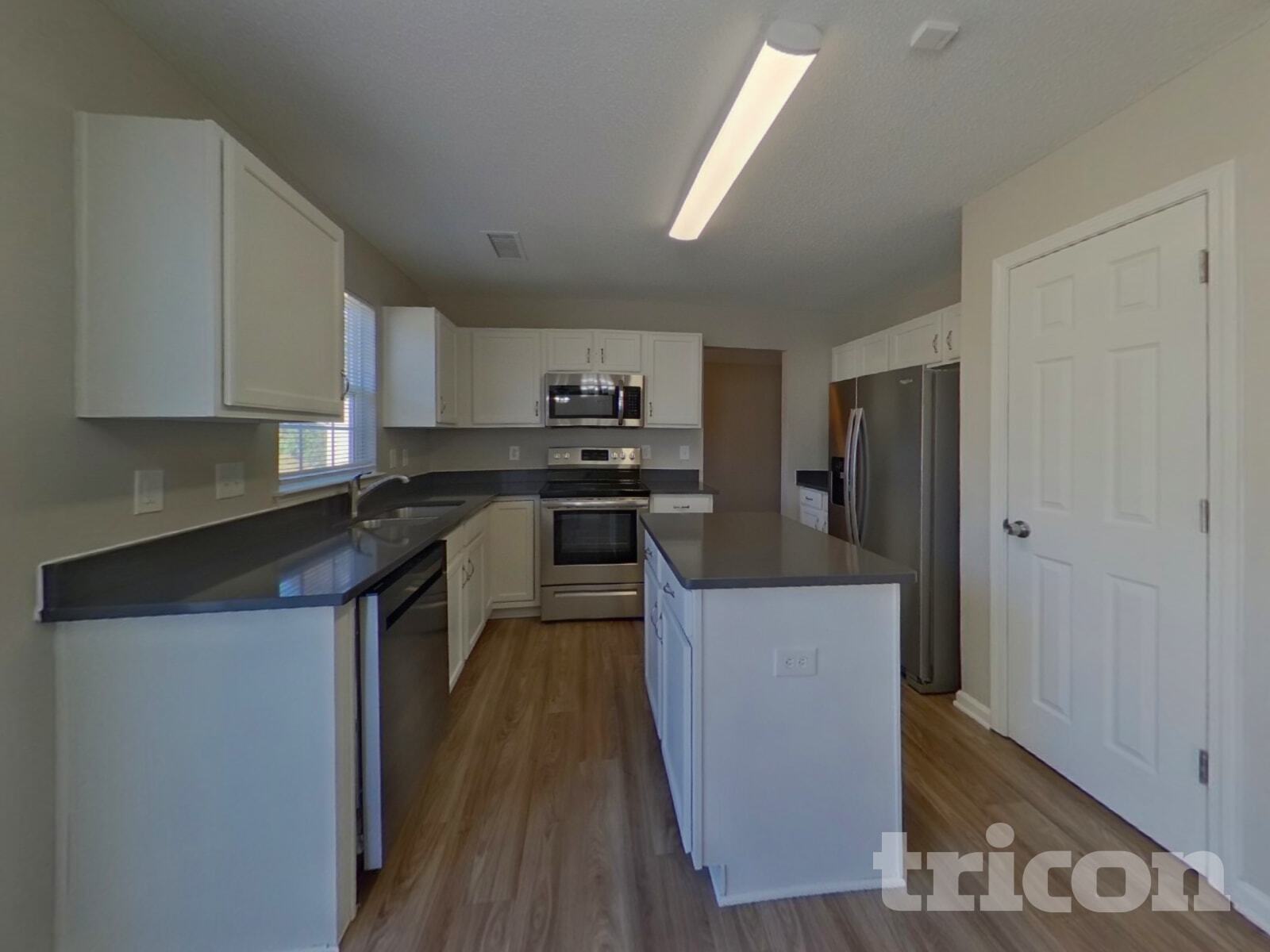 Building Photo - 8605 Appledale Dr