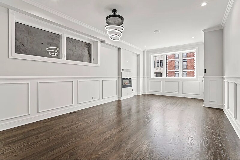 Building Photo - 4827 S St Lawrence Ave