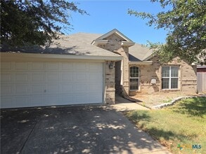 Building Photo - 5209 Foxhill Rd