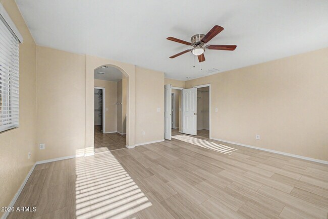 Building Photo - 8932 W Hammond Ln
