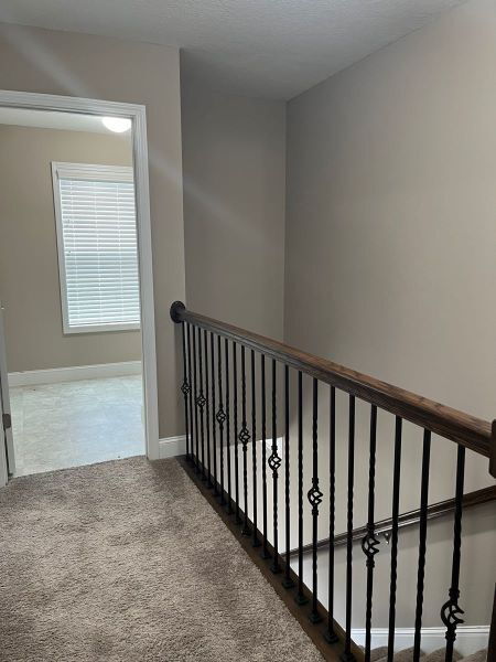 Building Photo - Ely Park Subdivision 3 bdrm/2.5 bath