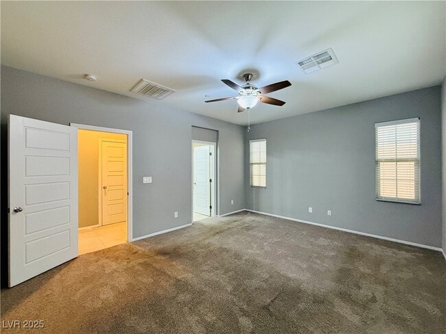 Building Photo - 253 Kindly Way