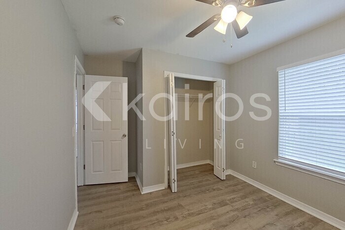 Building Photo - 225 Leebeck Cir