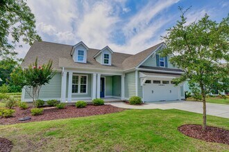 Building Photo - CATHERINES' COVE - Located off Bayshore Dr...