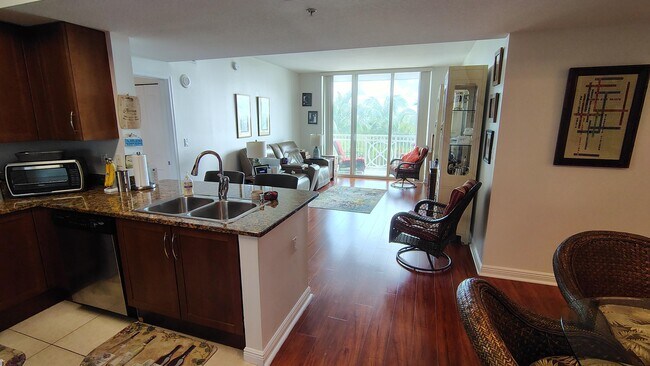 Building Photo - 450 N Federal Hwy