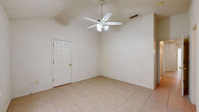 Building Photo - 2 WEEKS FREE + $1,295 ALL TILE DUPLEX BY FORT HOOD!!!
