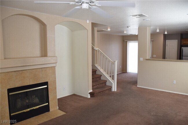 Building Photo - 8148 Finch Feather St