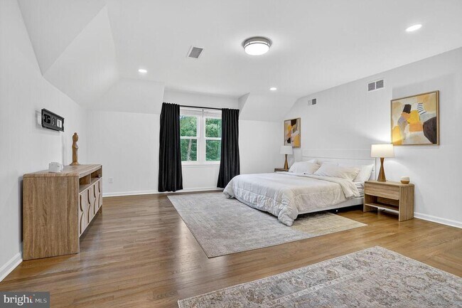 Building Photo - 1179 Ballantrae Ln