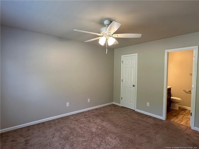 Building Photo - 240 Collinwood Dr