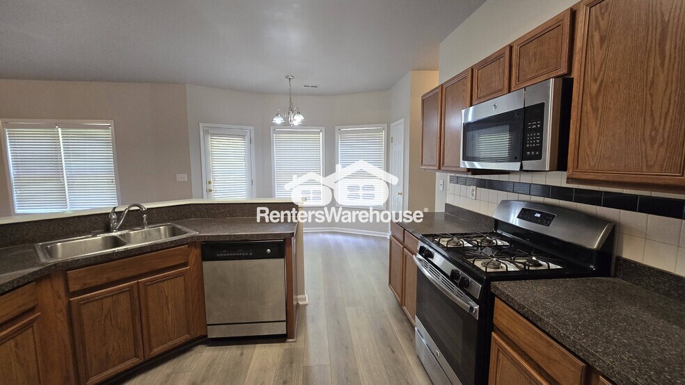 Building Photo - 3013 Grace Ct