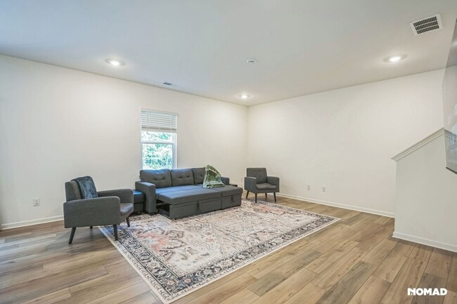 Building Photo - Spacious 4BR House in Acworth