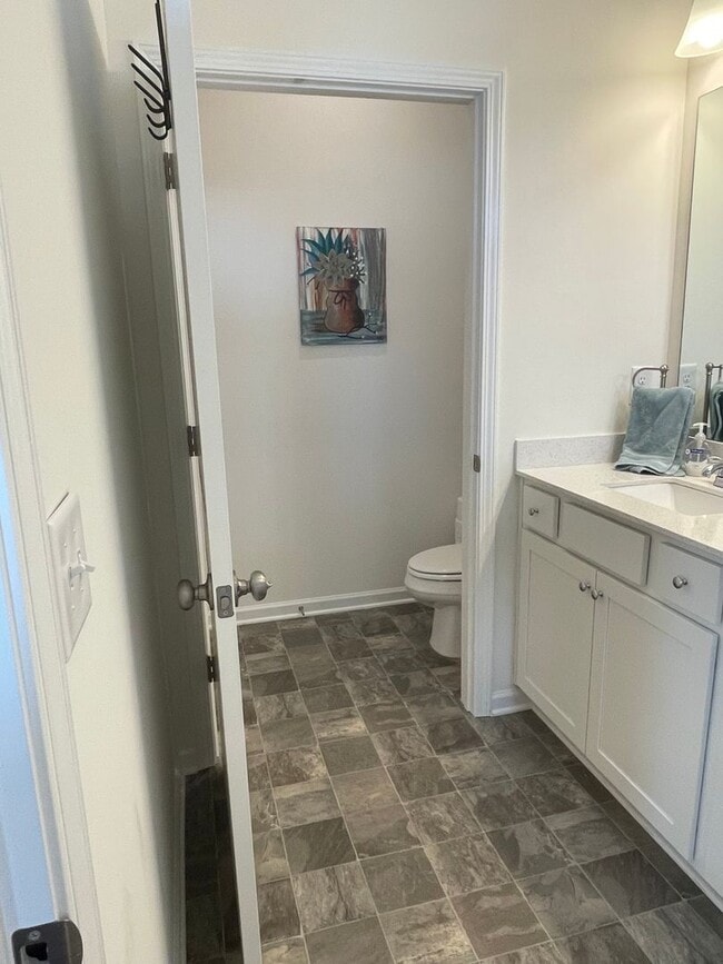 Building Photo - Gorgeous 3 Bedroom Home in Union Station Community!