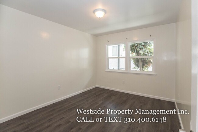 Building Photo - 334 Witmer St