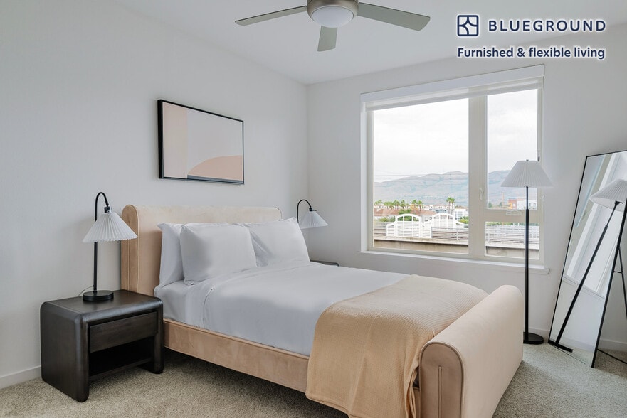 Building Photo - 650 E Capitol Ave