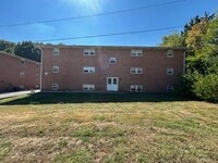 Building Photo - 2080 W Washington St