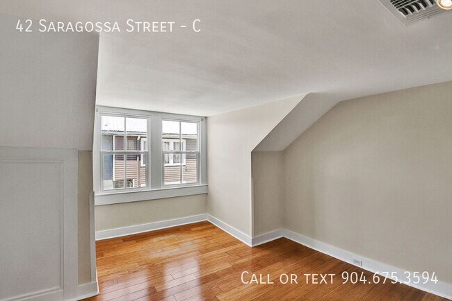 Building Photo - 42 Saragossa St