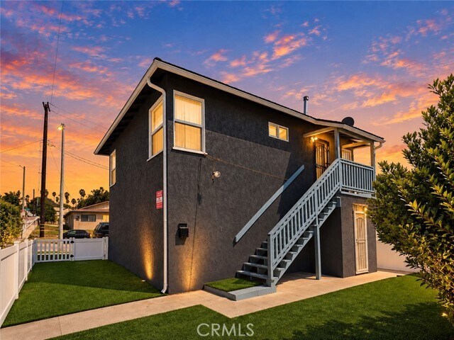 Building Photo - 118 Grandview St