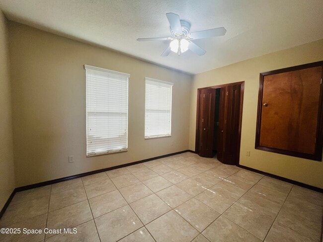 Building Photo - 3A Florida Ave