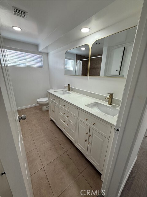 Building Photo - 16108 Napa St