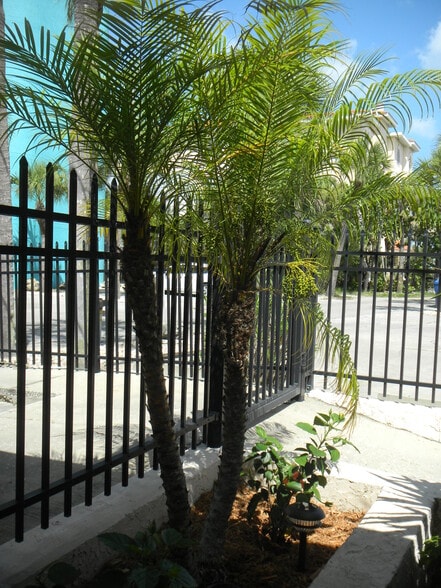 Building Photo - 13308 Gulf Blvd