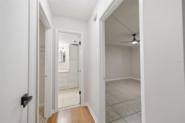 Building Photo - 6314 Newtown Cir