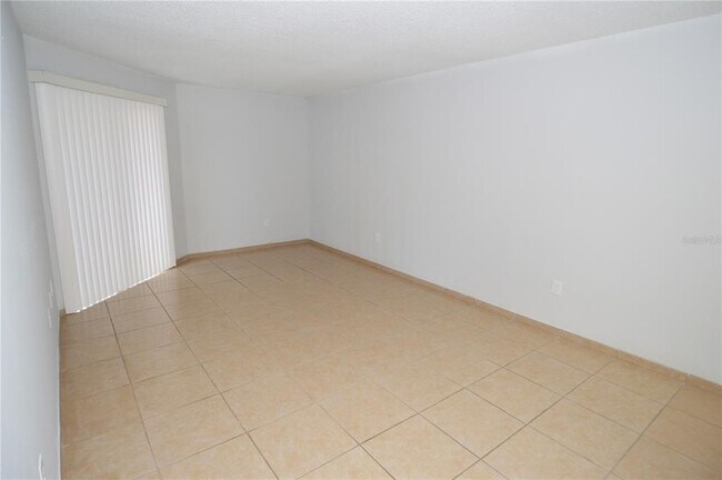 Building Photo - 8629 Fancy Finch Dr