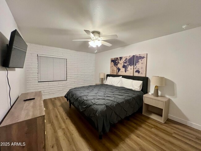 Building Photo - 3046 N 32nd St