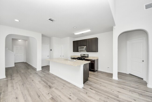 Building Photo - 4919 Purple Wisteria Ln