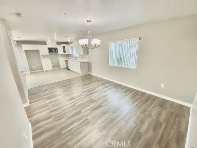 Building Photo - 10617 S Broadway